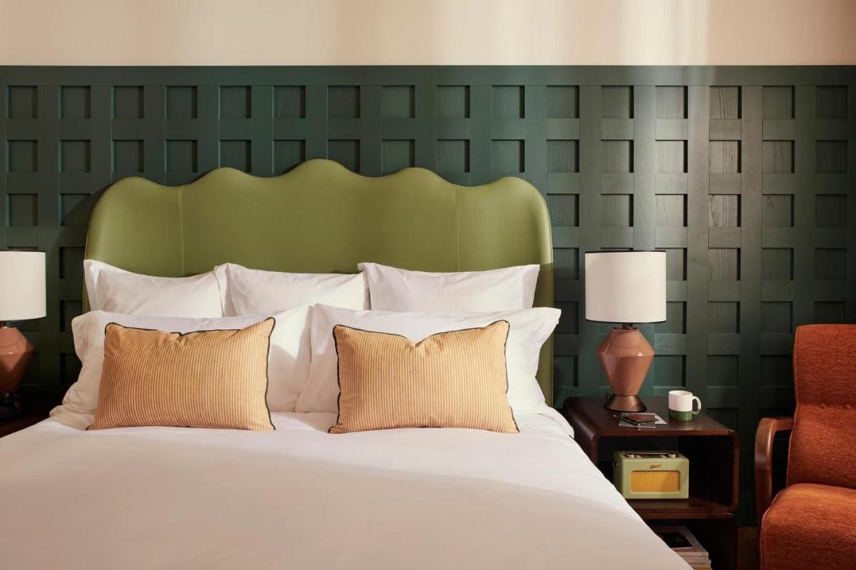 Hotel Beverly Hills 4*