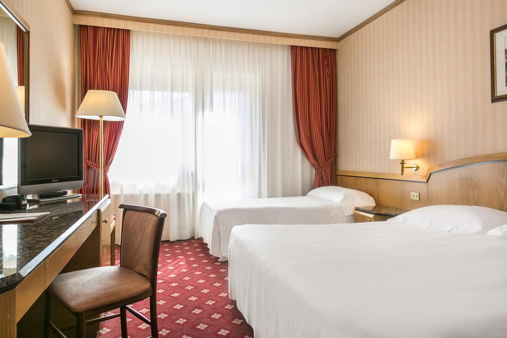 Beverly Hills Hotel Roma